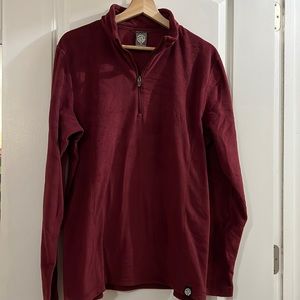 NWOT burgundy REI men’s fleece quarter zip size M